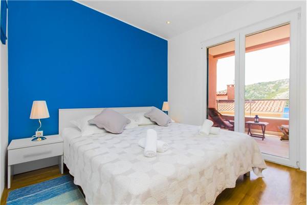 House K1, for 8 persons