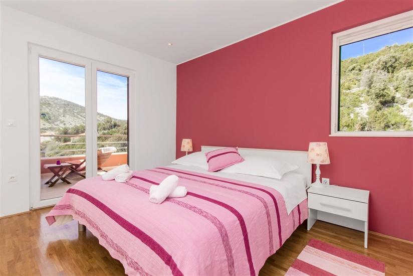 House K1, for 8 persons