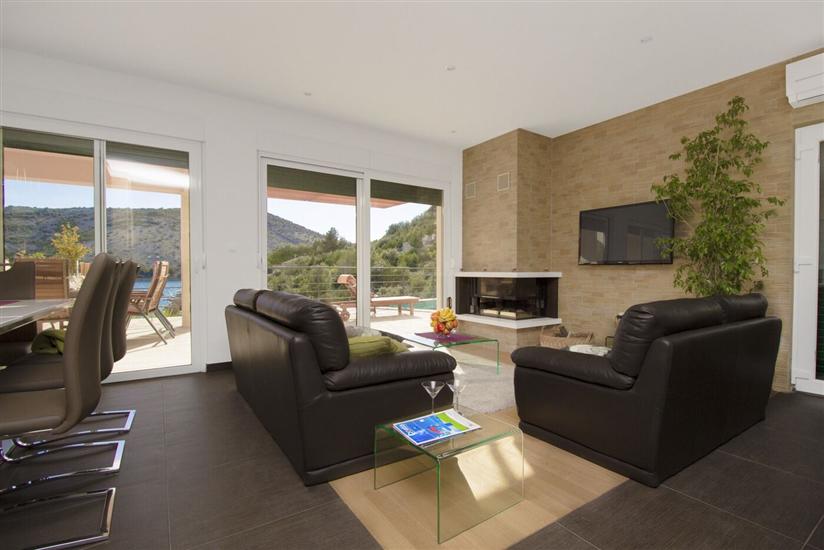 House K1, for 8 persons