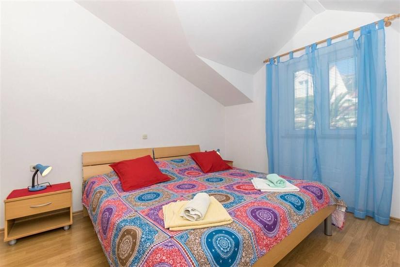 Apartment A4, for 4 persons