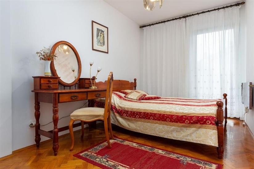 Hiša K1, na 6 osebe