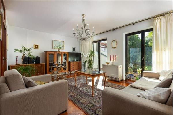 Hiša K1, na 6 osebe