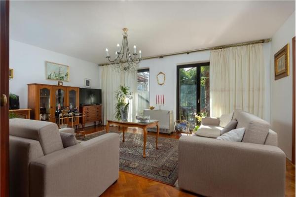 Hiša K1, na 6 osebe