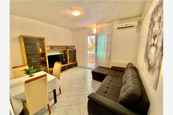 Apartment A1, for 4 persons