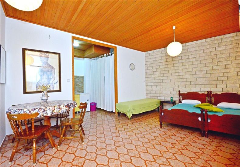 Apartment A1, for 4 persons