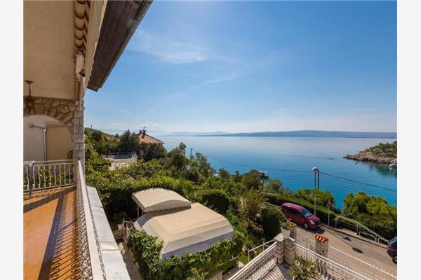 Apartment A1, for 5 persons