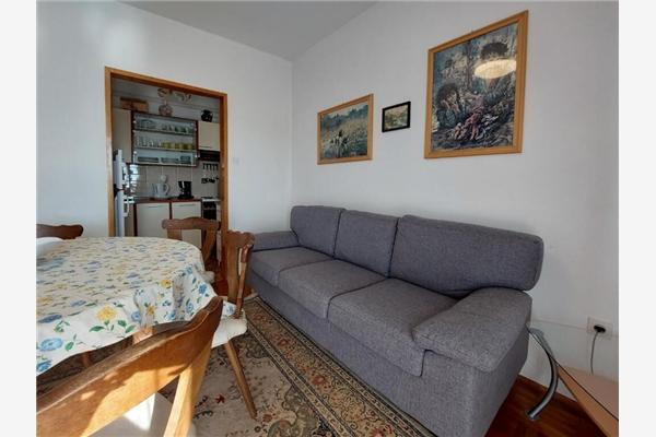 Apartment A1, for 5 persons