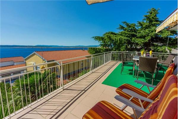 Apartment A3, for 5 persons