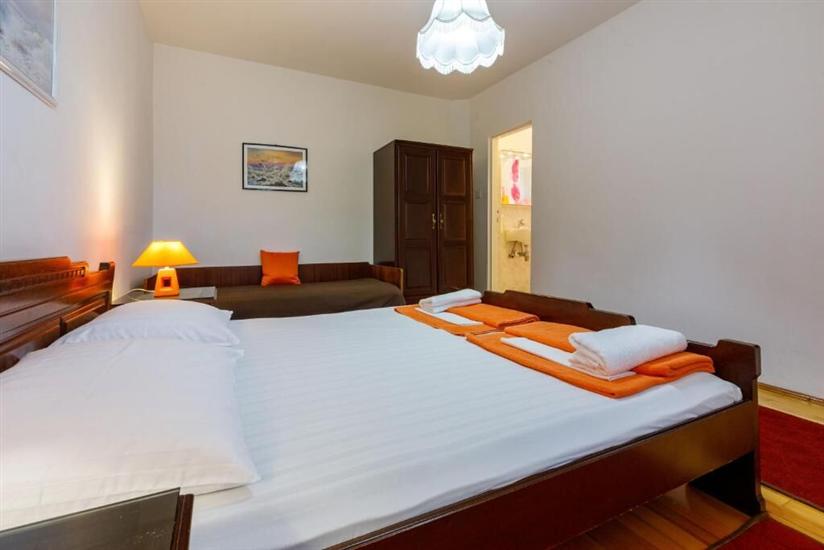 Apartment A3, for 5 persons