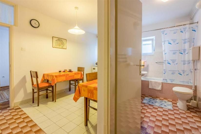 Apartment A1, for 3 persons