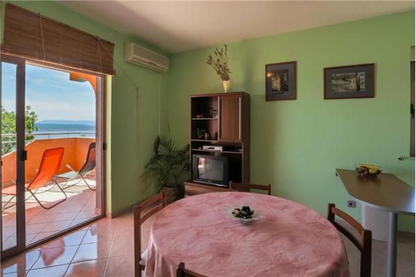 Apartment A1, for 4 persons