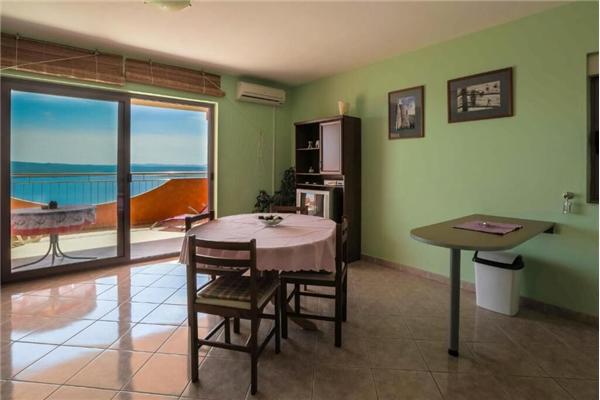 Apartment A2, for 4 persons