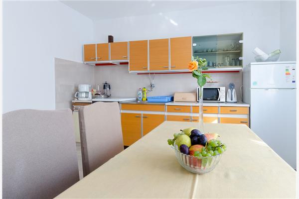 Apartment A1, for 6 persons