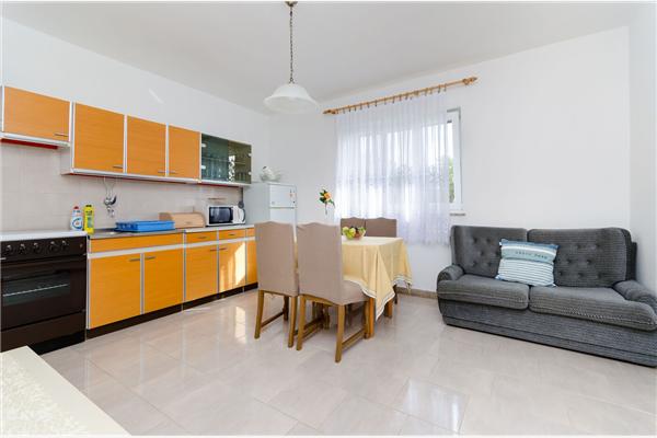 Apartment A1, for 6 persons