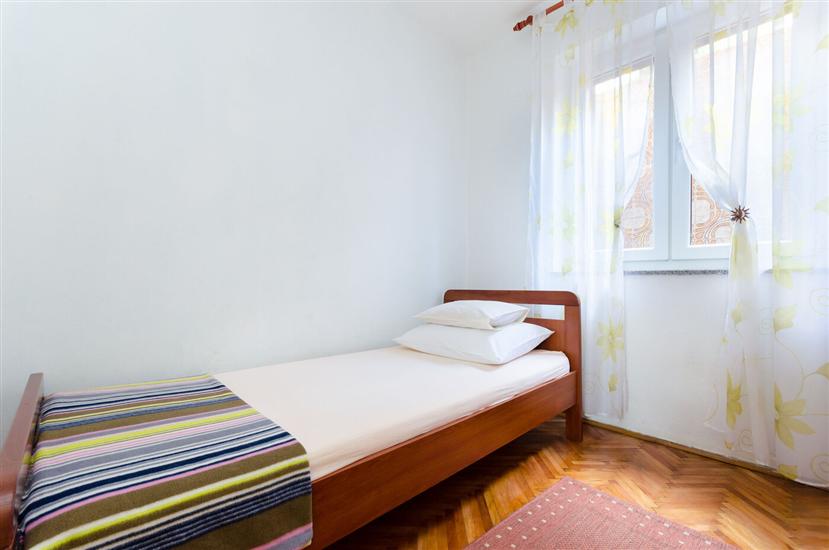 Apartment A1, for 6 persons