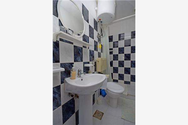 Room S1, for 2 persons