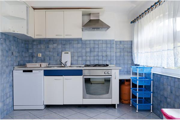 Apartment A1, for 8 persons