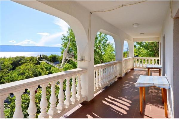 Lägenhet A1, för 8 personer