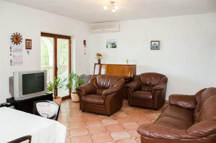 Lägenhet A1, för 8 personer