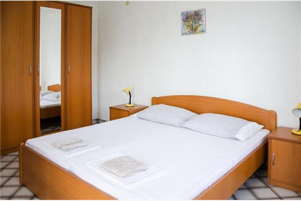 Lägenhet A1, för 8 personer