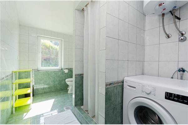 Apartment A1, for 8 persons