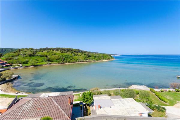 Apartment A1, for 8 persons