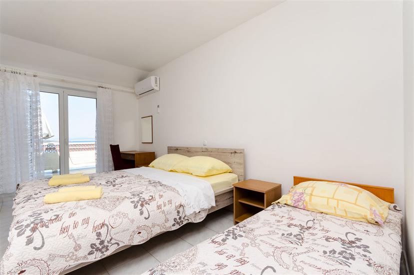 Apartment A1, for 8 persons