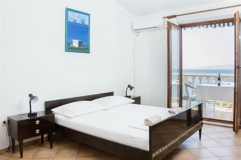 Lägenhet A4, för 5 personer