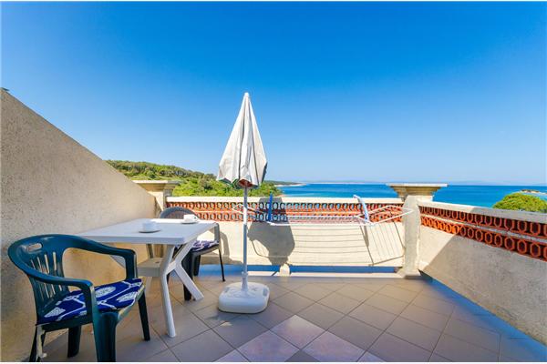 Apartment A1, for 8 persons