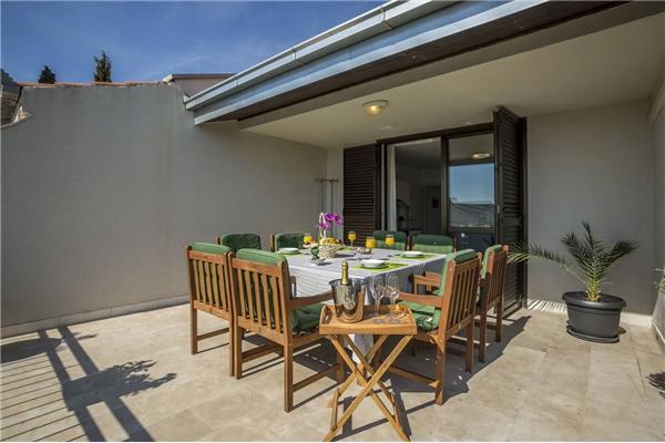 House K1, for 9 persons