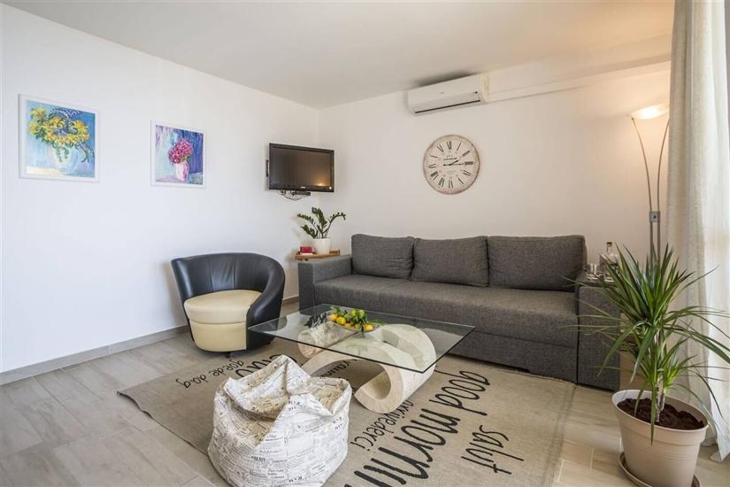 House K1, for 9 persons