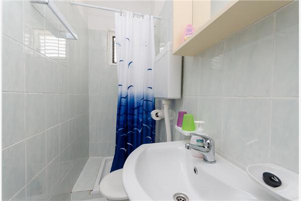 Apartment A2, for 8 persons