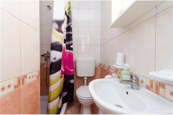 Apartment A2, for 8 persons