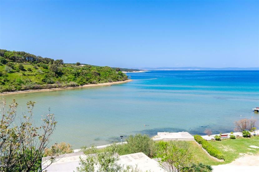 Apartment A2, for 8 persons