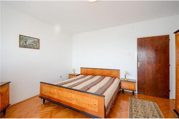 Apartment A4, for 4 persons