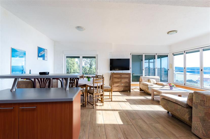 Apartment A1, for 4 persons