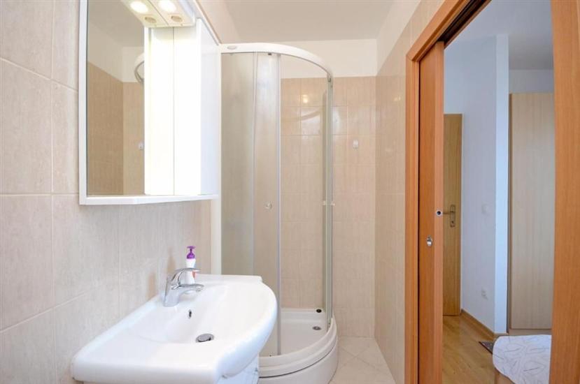 Apartment A2, for 3 persons