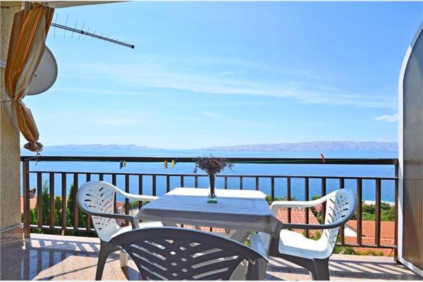 Apartment A4, for 6 persons