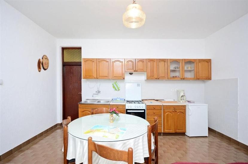 Apartment A5, for 4 persons