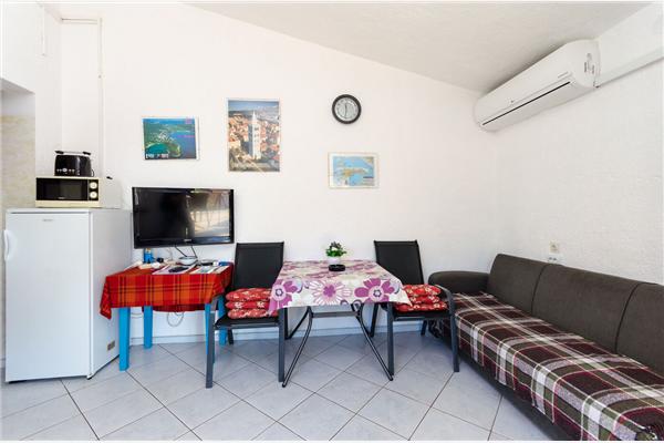 Apartment A2, for 4 persons