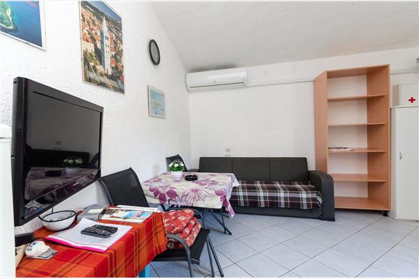 Apartment A2, for 4 persons
