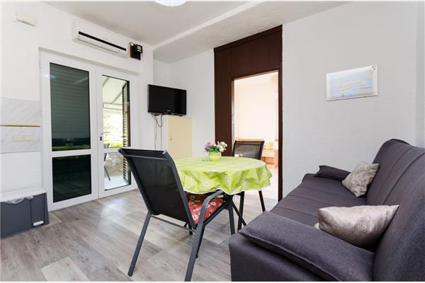 Apartment A4, for 4 persons