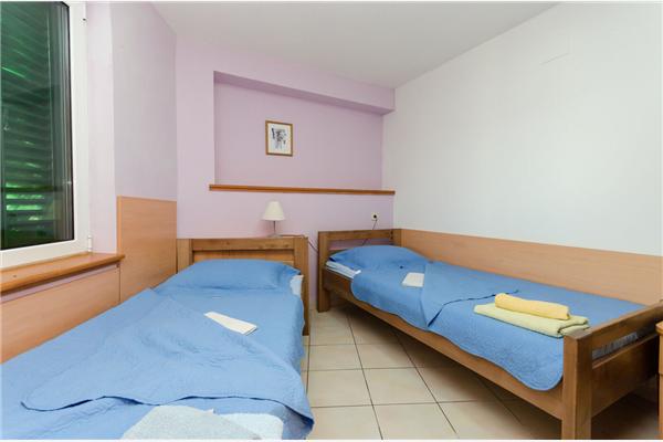 Apartment A5, for 4 persons