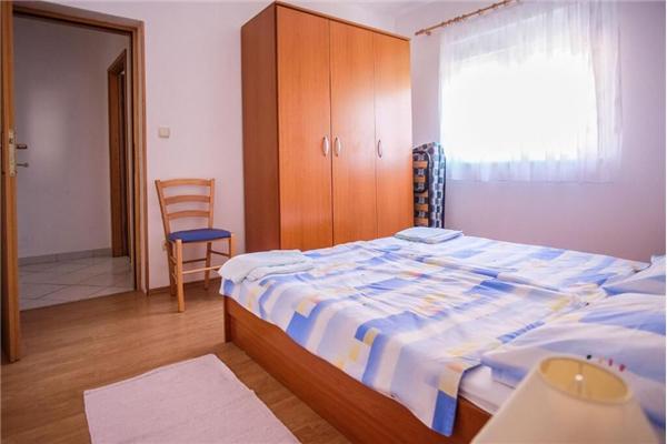 Apartment A5, for 4 persons