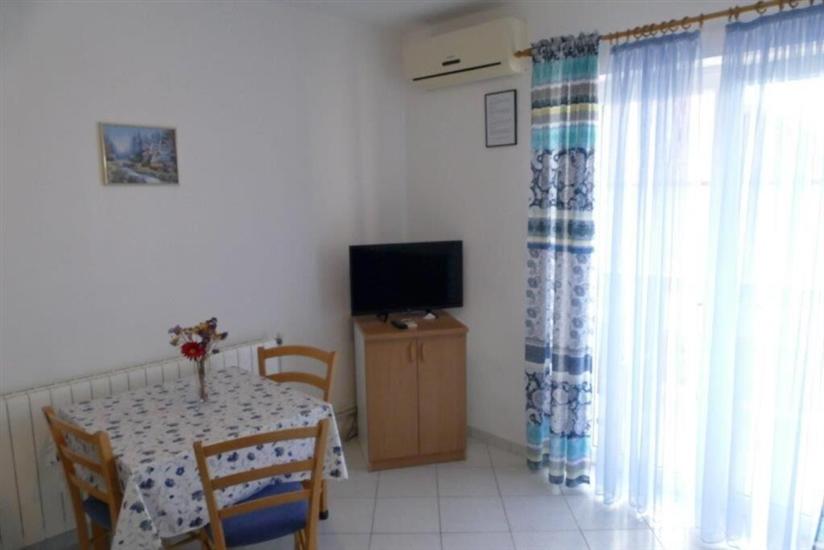 Apartment A5, for 4 persons