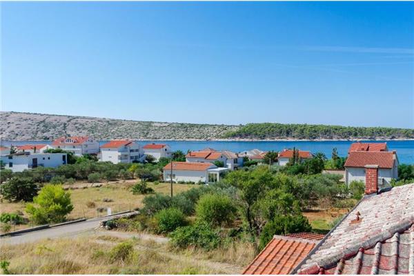 Apartment A6, for 4 persons