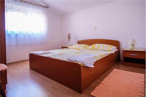 Apartment A7, for 4 persons