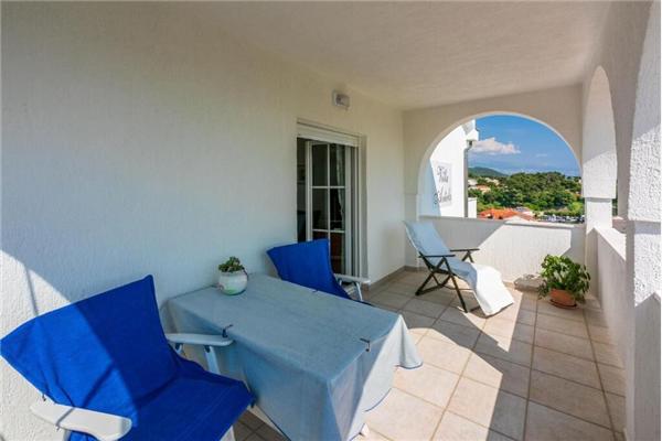 Apartment A2, for 3 persons