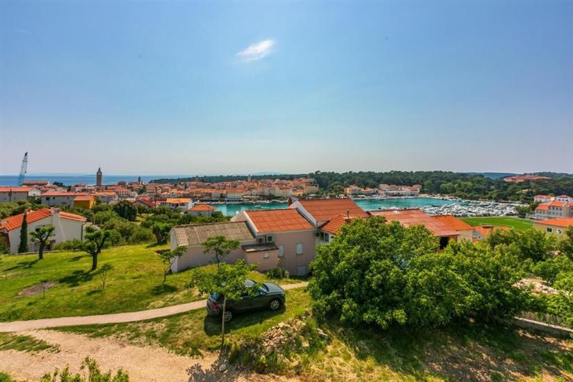 Apartment A4, for 6 persons