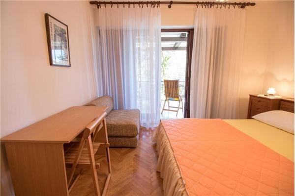 Apartment A1, for 6 persons